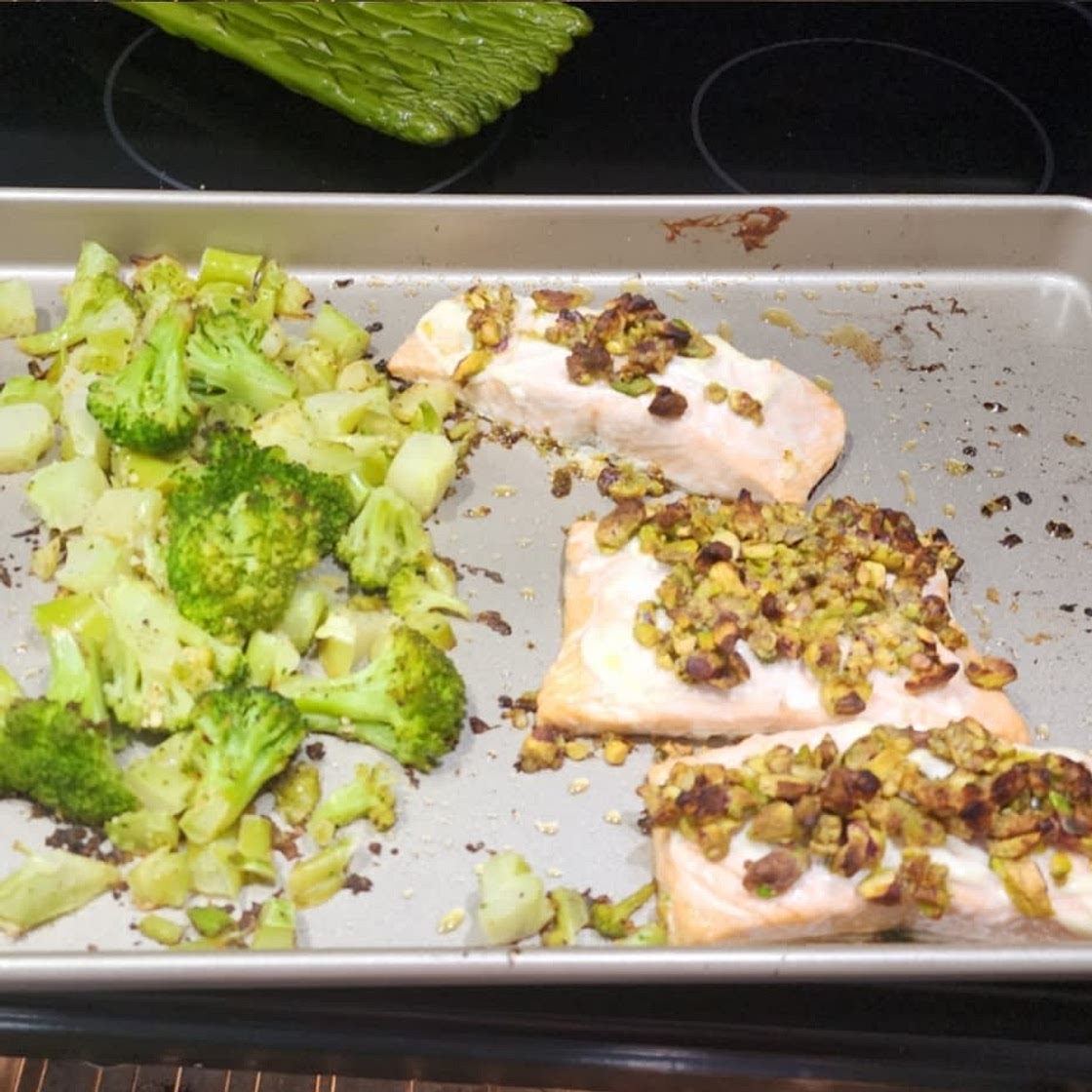 Roasted Pistachio-Crusted Salmon with Broccoli