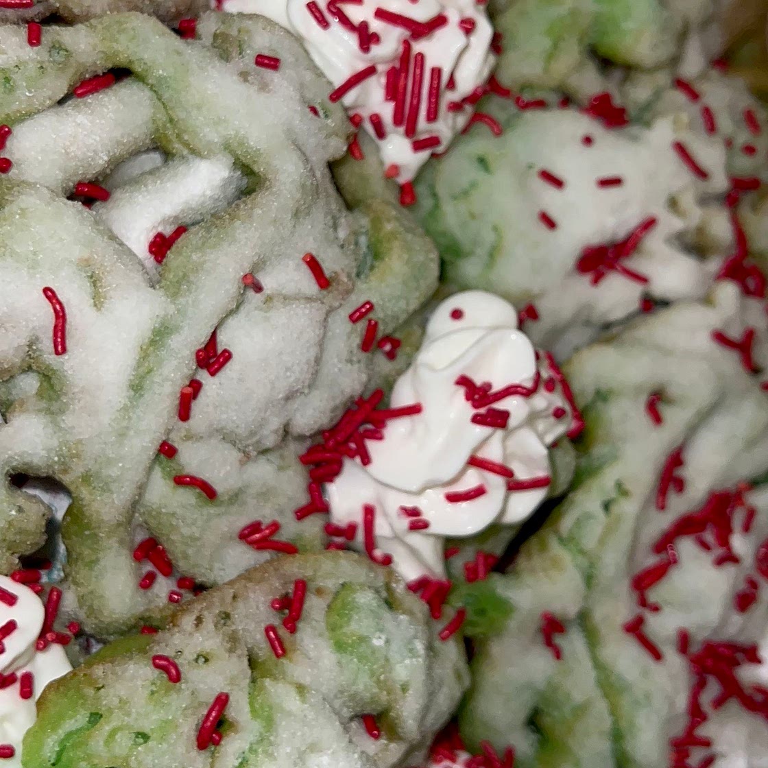 Grinchmas Themed Funnel Cake