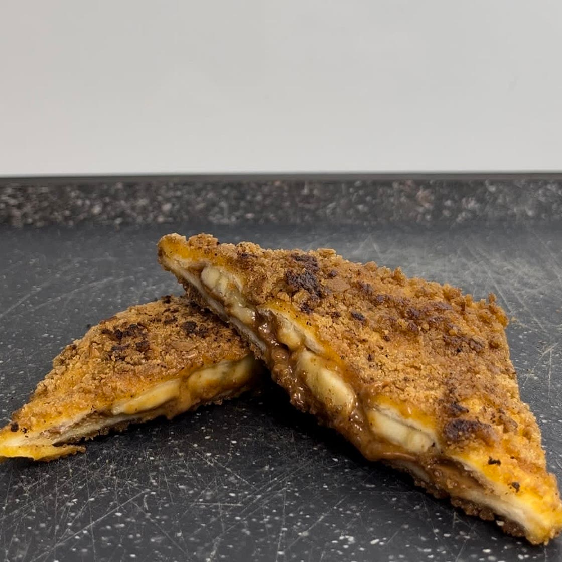 Speculoos french toast sandwich