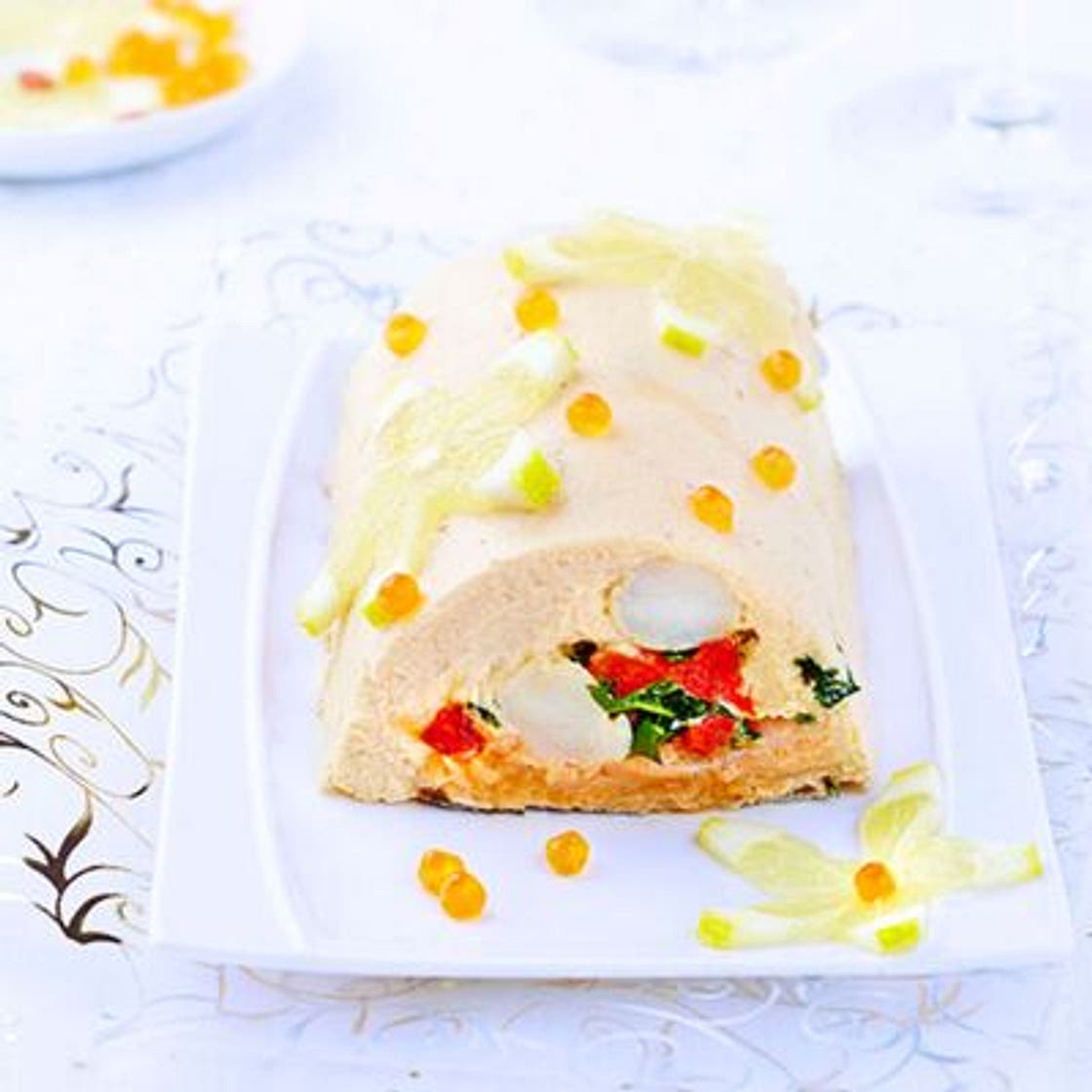 Super bûche au saumon et aux noix de Saint-Jacques