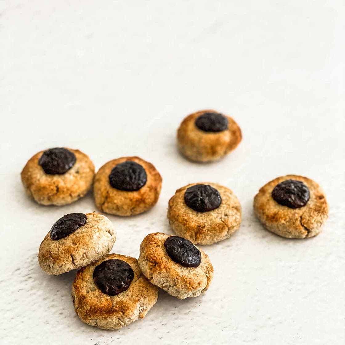 Three Ingredient Banana Cookies