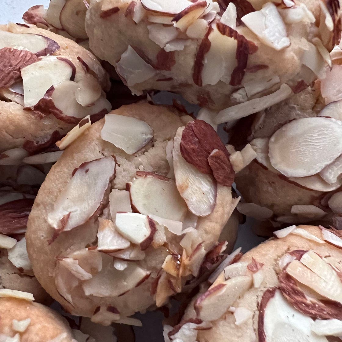Keto Amoretti