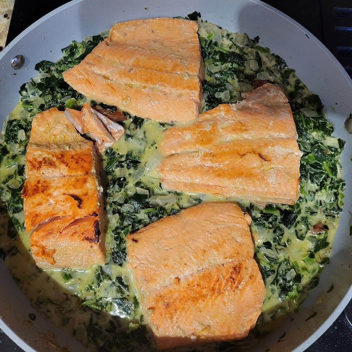 Tuscan Garlic Salmon {Whole30, Paleo}