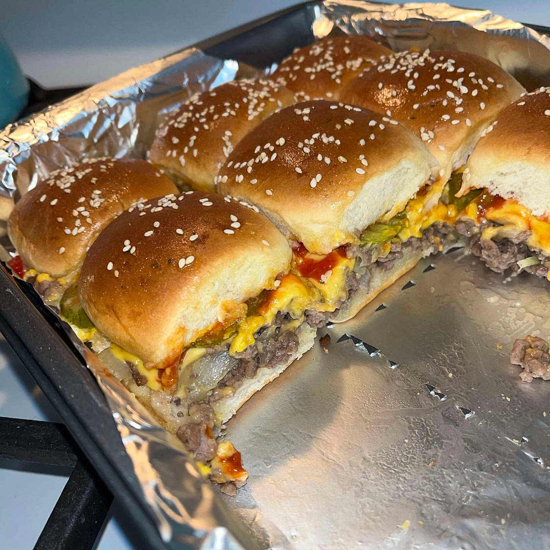 Cheeseburger Sliders 