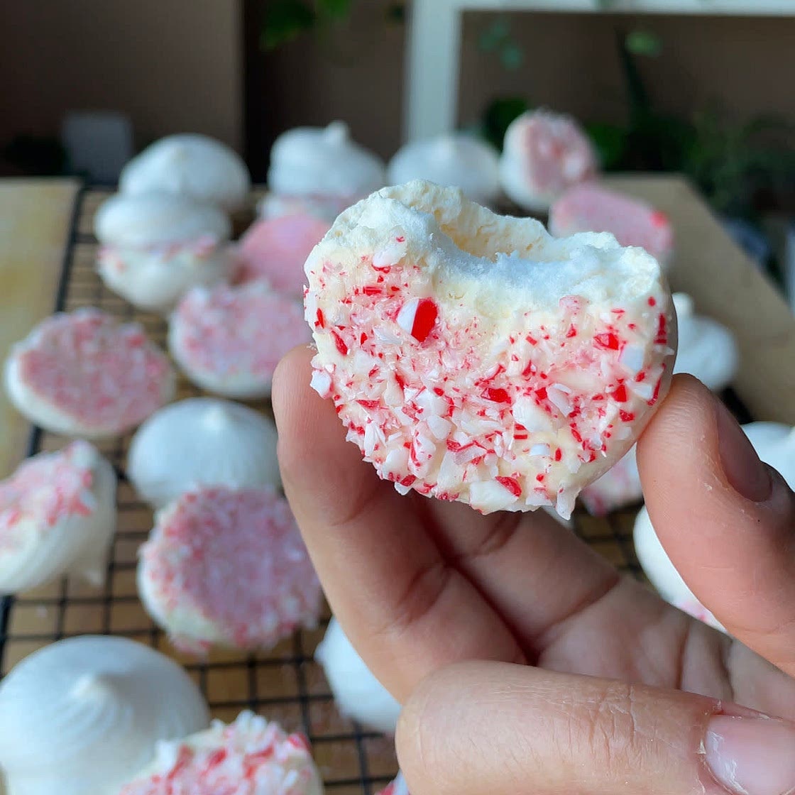 Peppermint Meringue Cookies