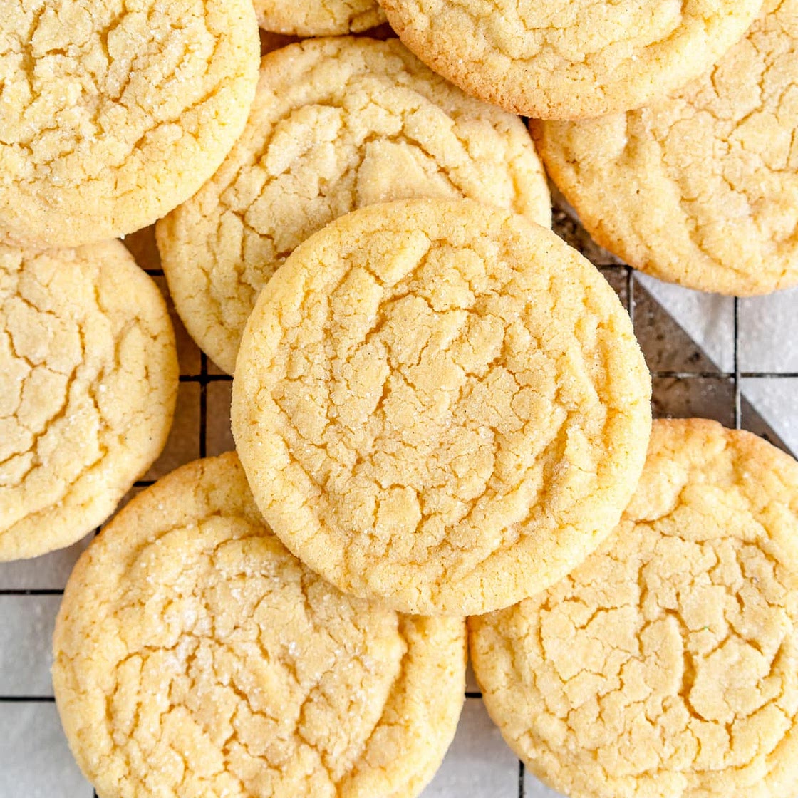 Soft and Chewy Classic Vanilla Cookies