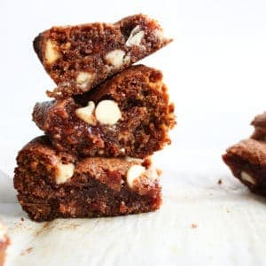 Beet Blondies