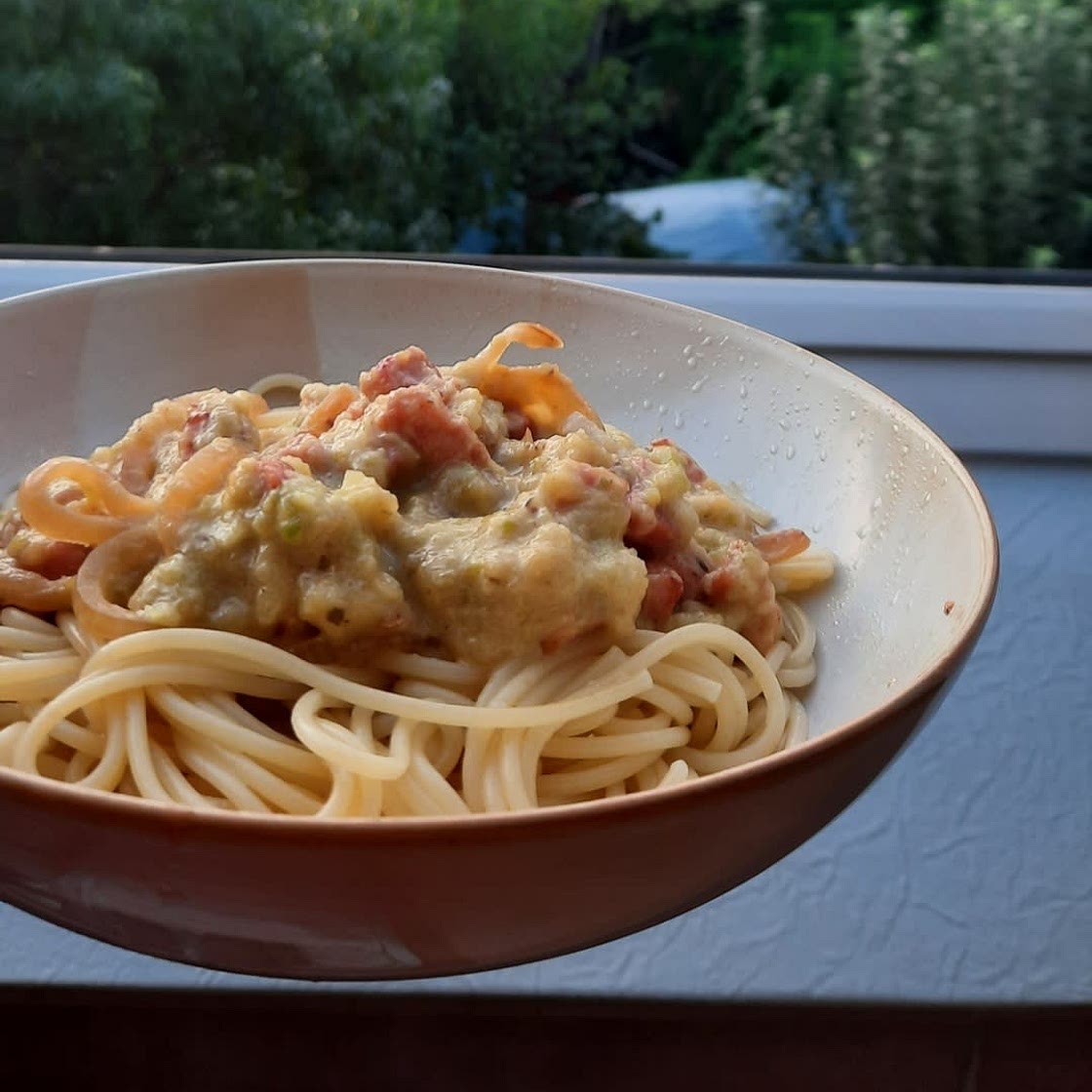 Pâte à la Courgette et poulet fris