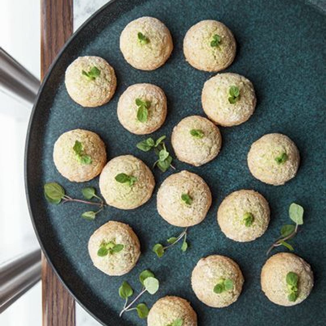 Gougères petits pois-menthe