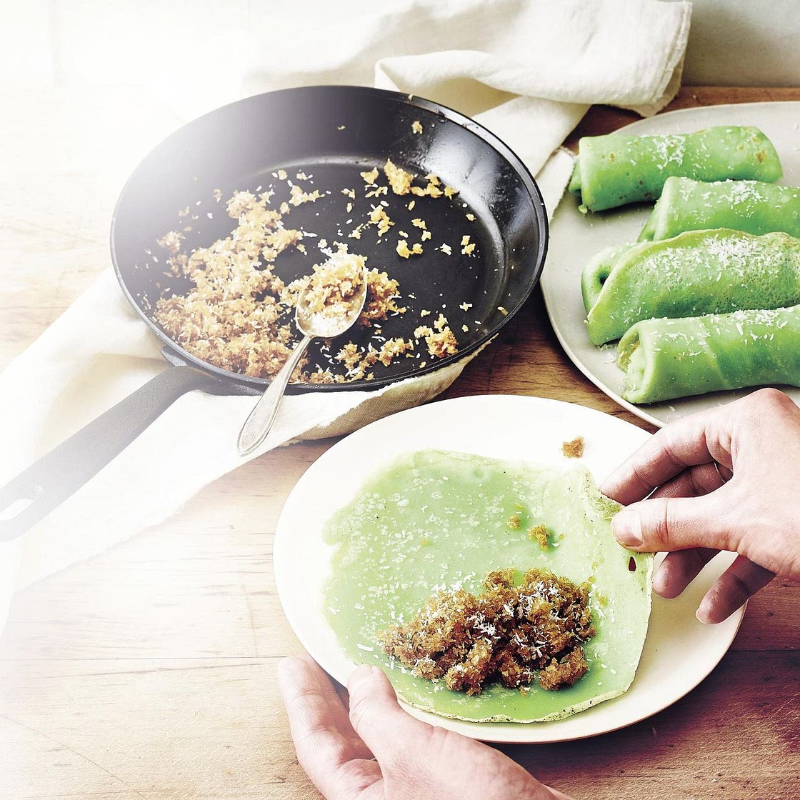 Dadar gulung (crêpes balinaises)