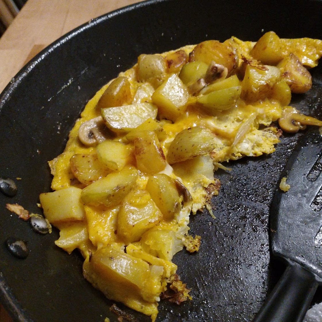 Omelette pommes de terre et champignons