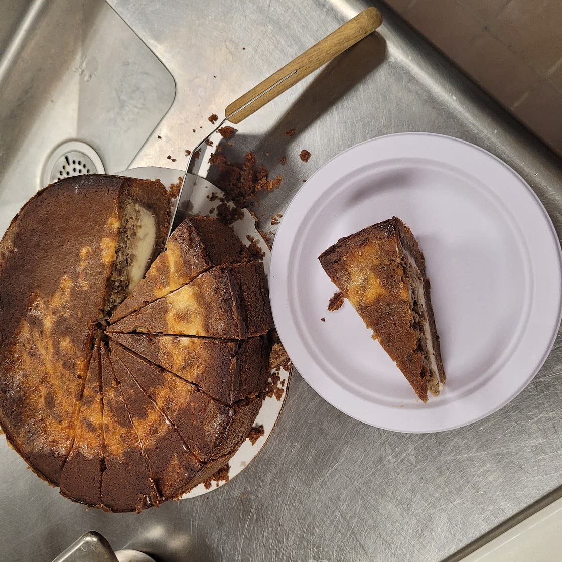 Philadelphia Caramel-Pecan Cheesecake