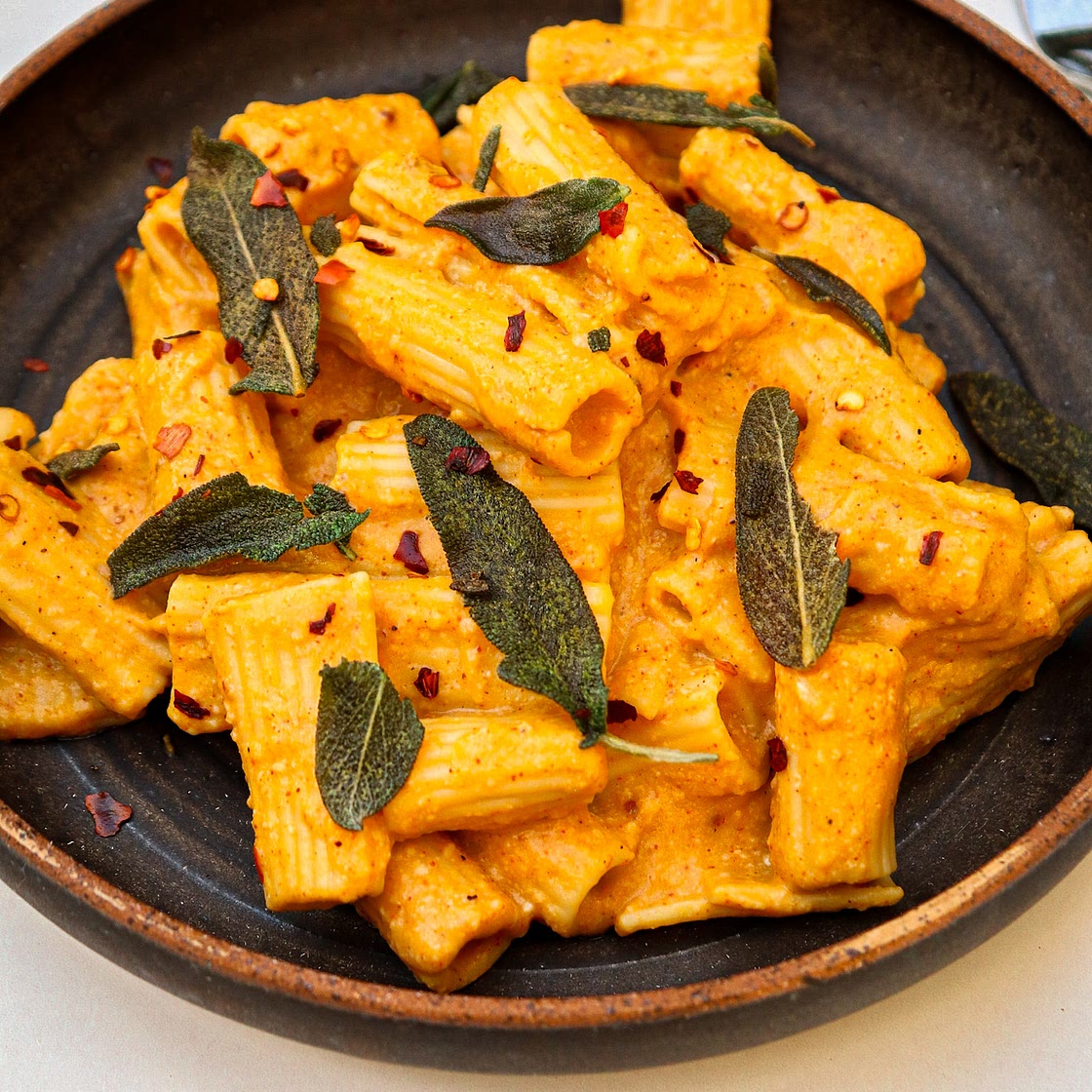 Creamy Pumpkin Sage Pasta (vegan, gluten free)