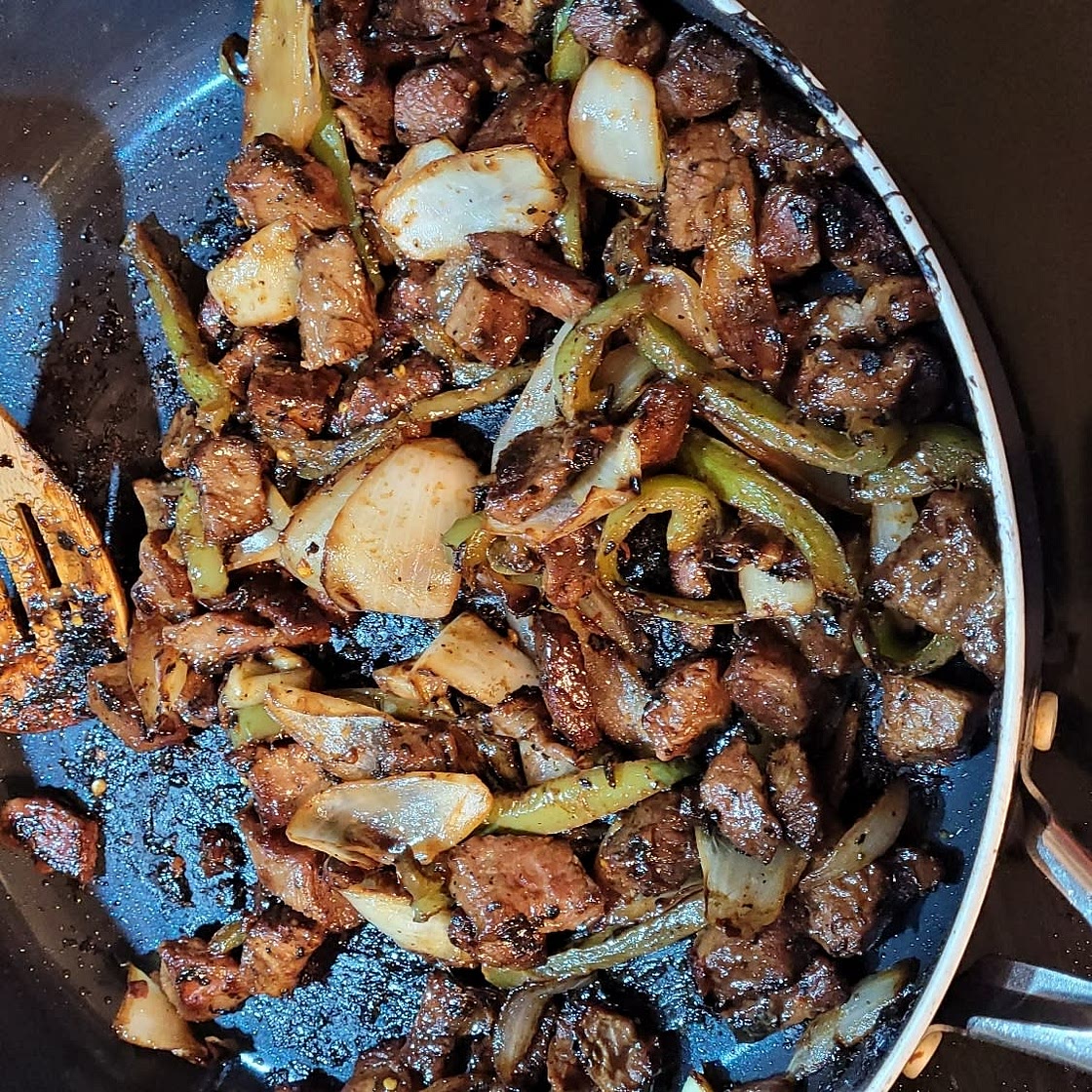 Teriyaki Steak Bites with Green Pepper and Onion