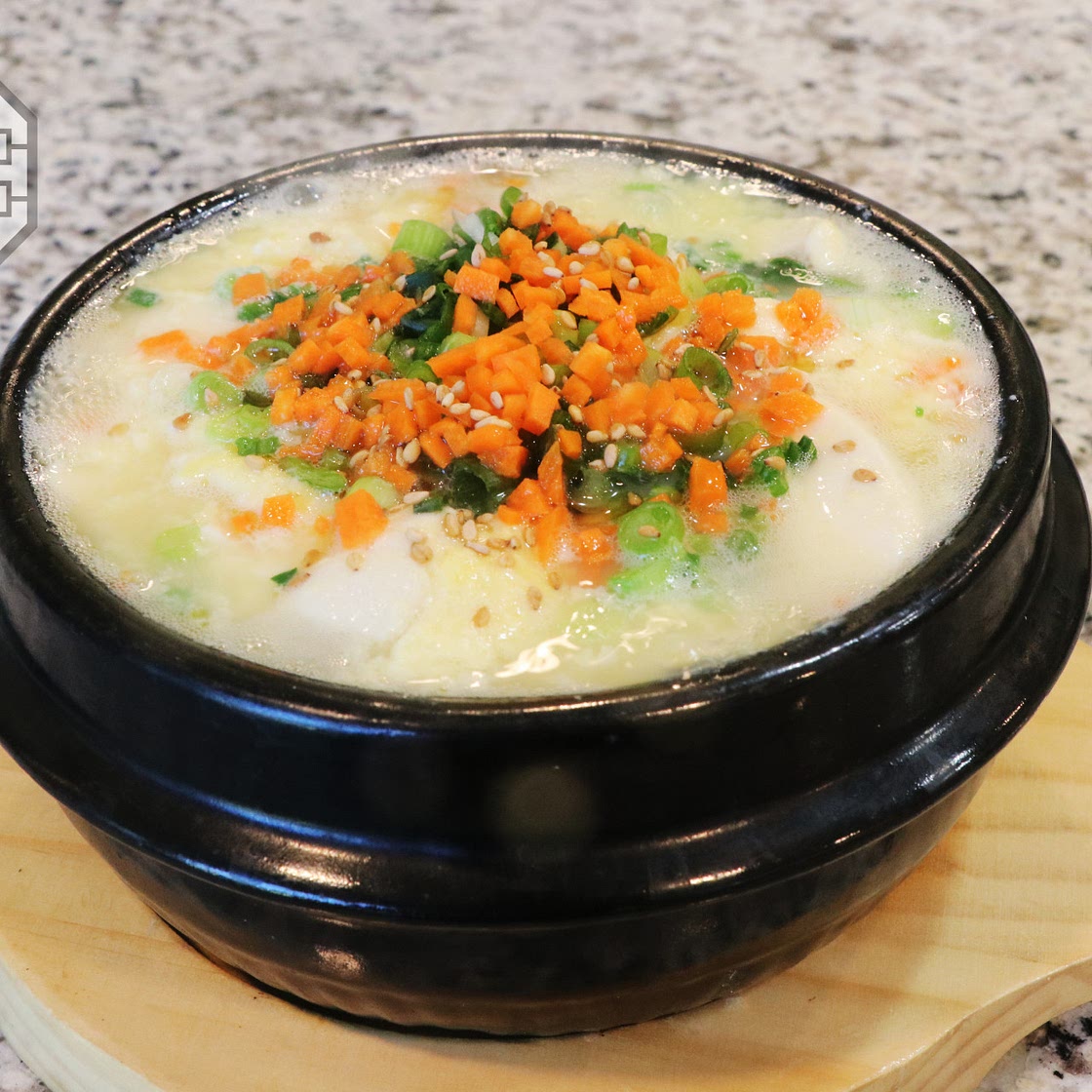 Extra Soft Tofu and Egg Jjim  (순두부 달걀찜, SunDuBu DalGyalJjim) | Aeri's Kitchen
