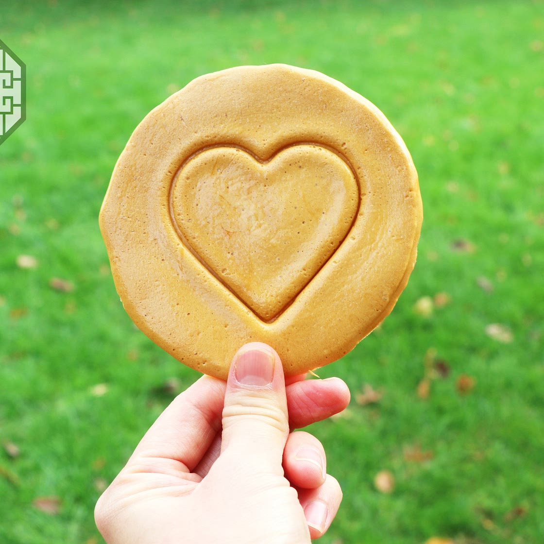 Korean Sugar Candy A.K.A DalGoNa (달고나) | Aeri's Kitchen