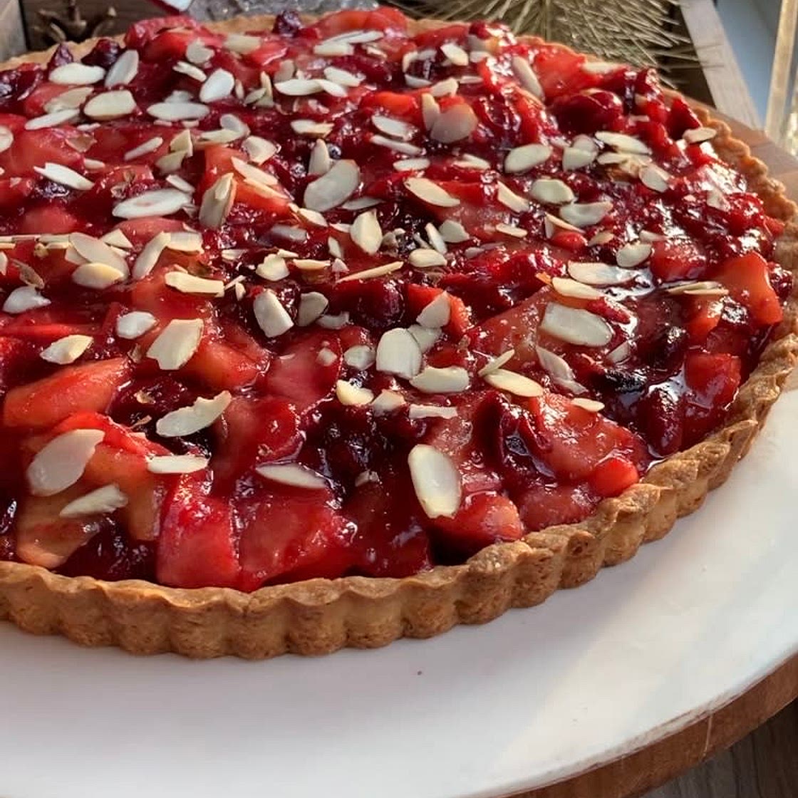 cranberry apple almond tart