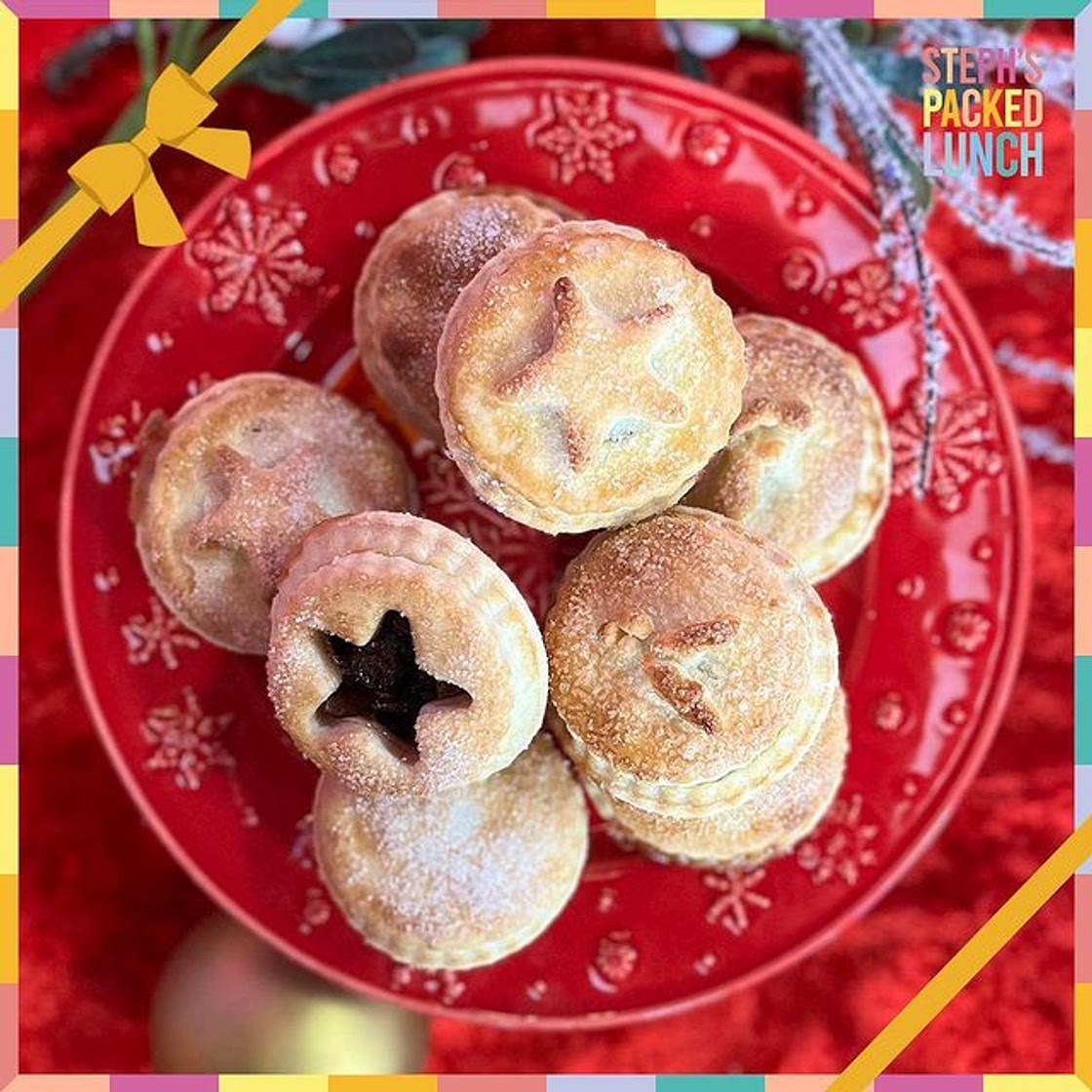 MULLED WINE MINCE PIES