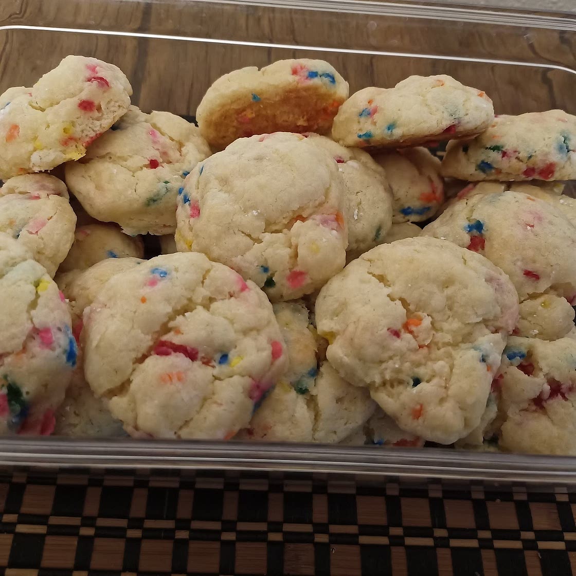 Christmas Gooey Butter Cookies