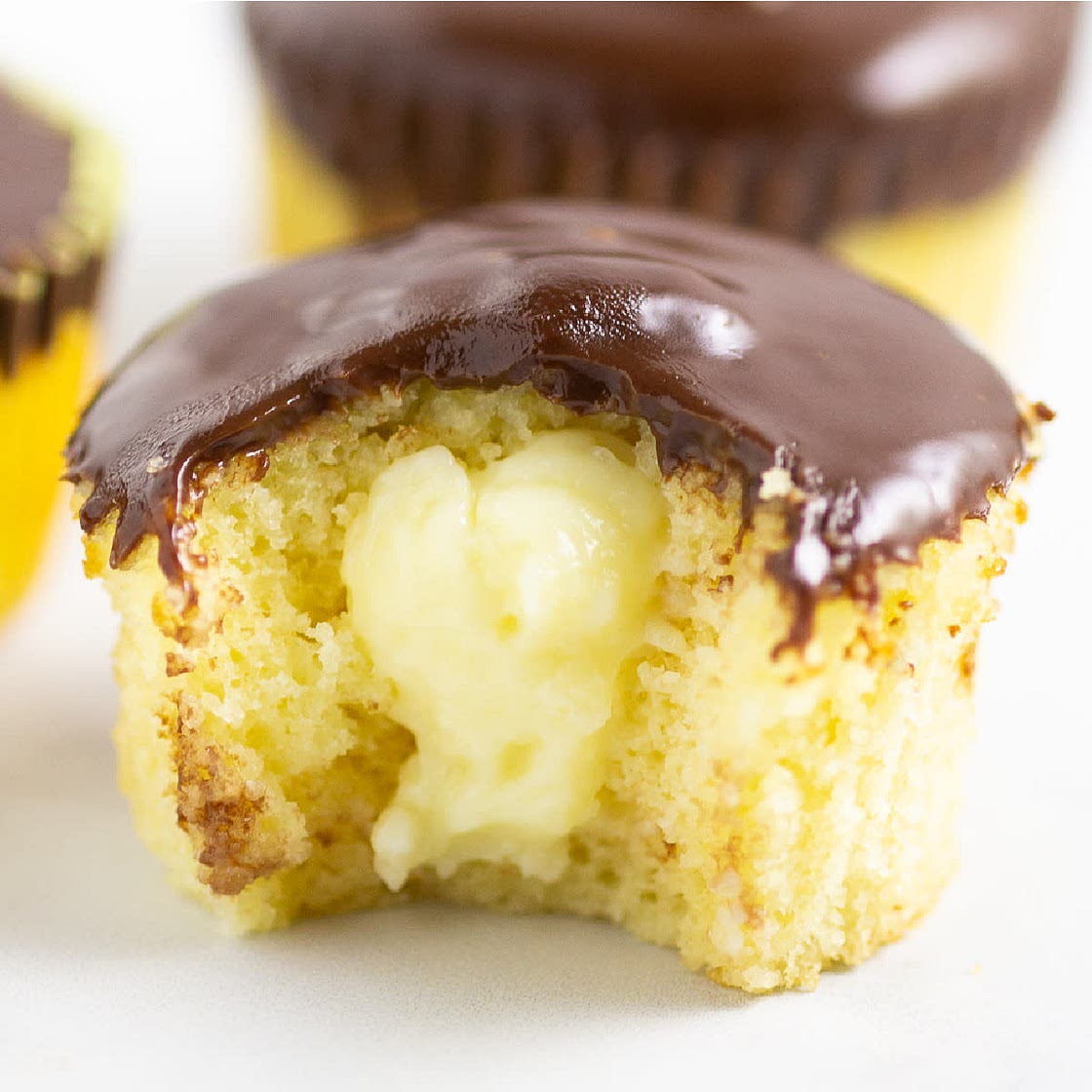 Boston Creme Pie Cupcakes