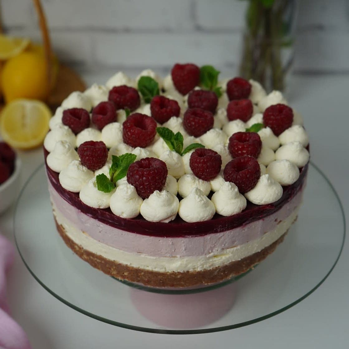 Raspberry Cheesecake (no bake)