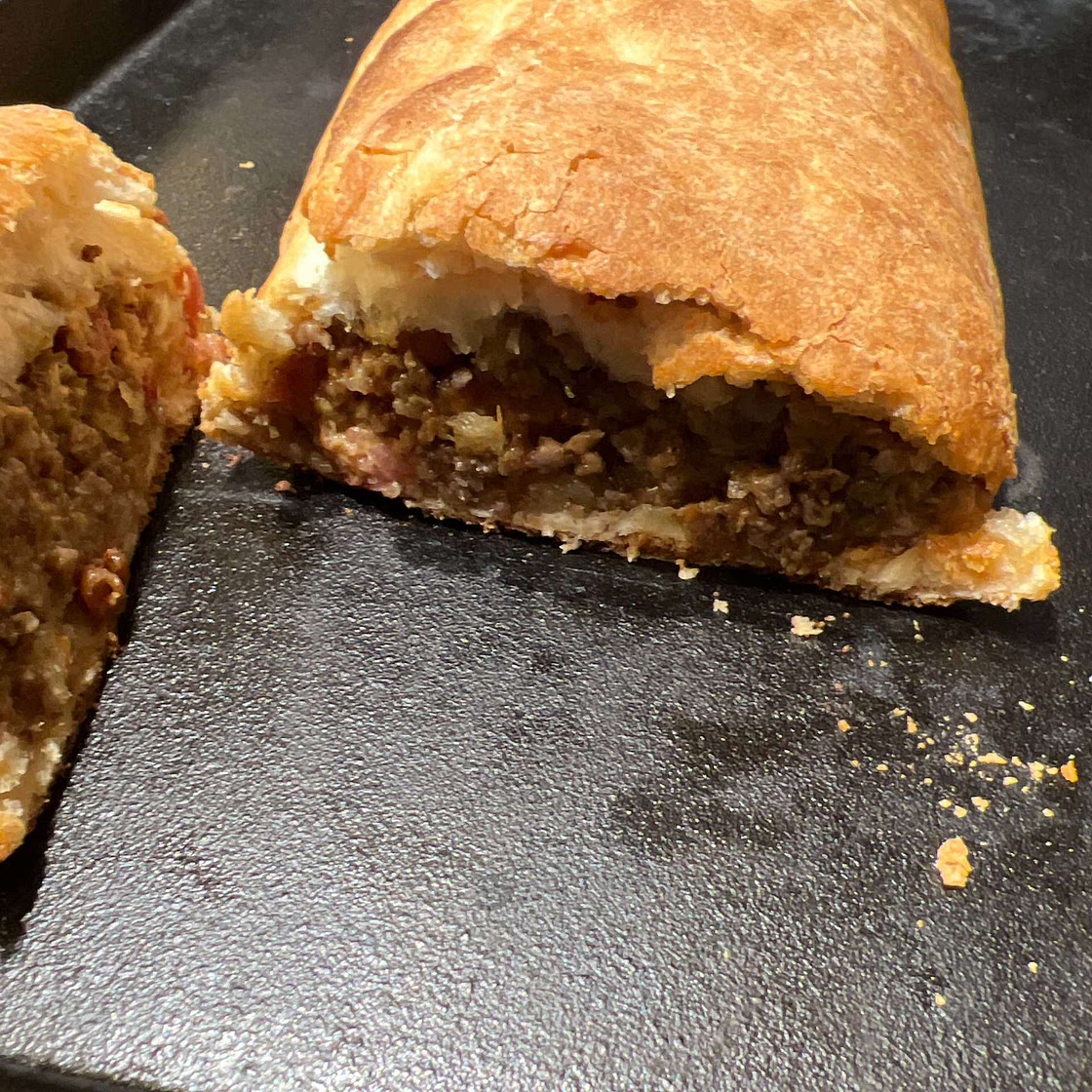 Bacon Cheeseburger Rollup