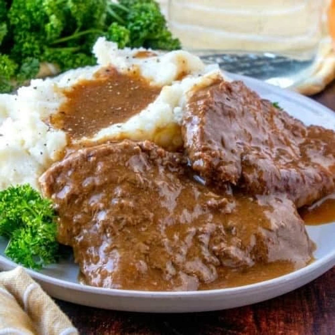 Instant Pot Cubed Steak and Gravy (+Video) - The Country Cook
