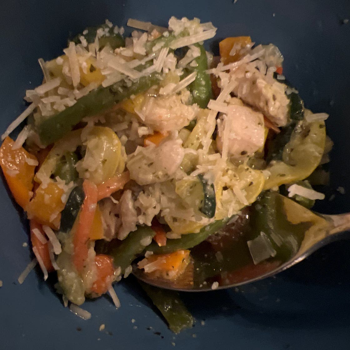 Easy Pesto Chicken and Vegetables