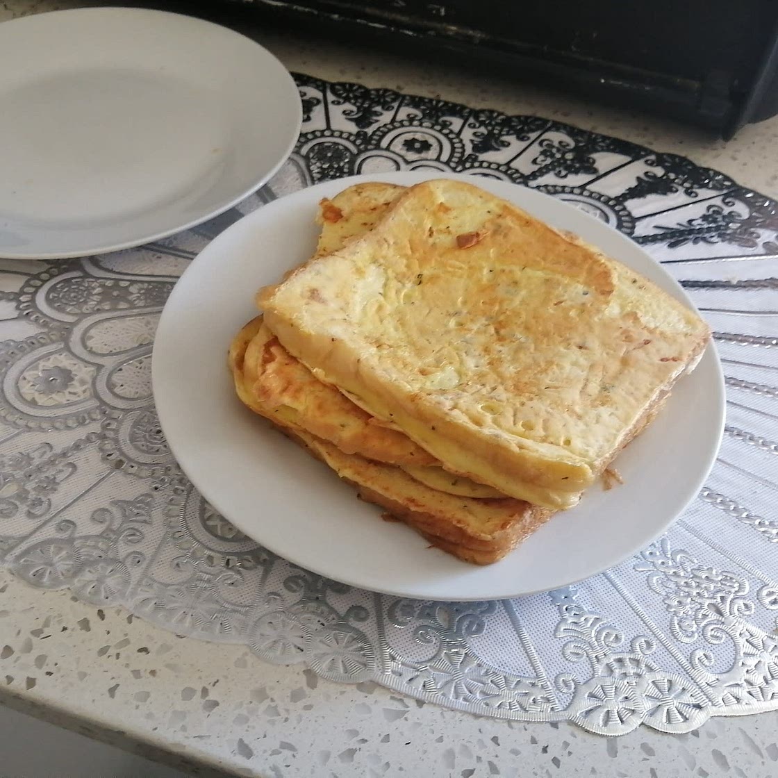 Rosemé se kaas-eier broodjies