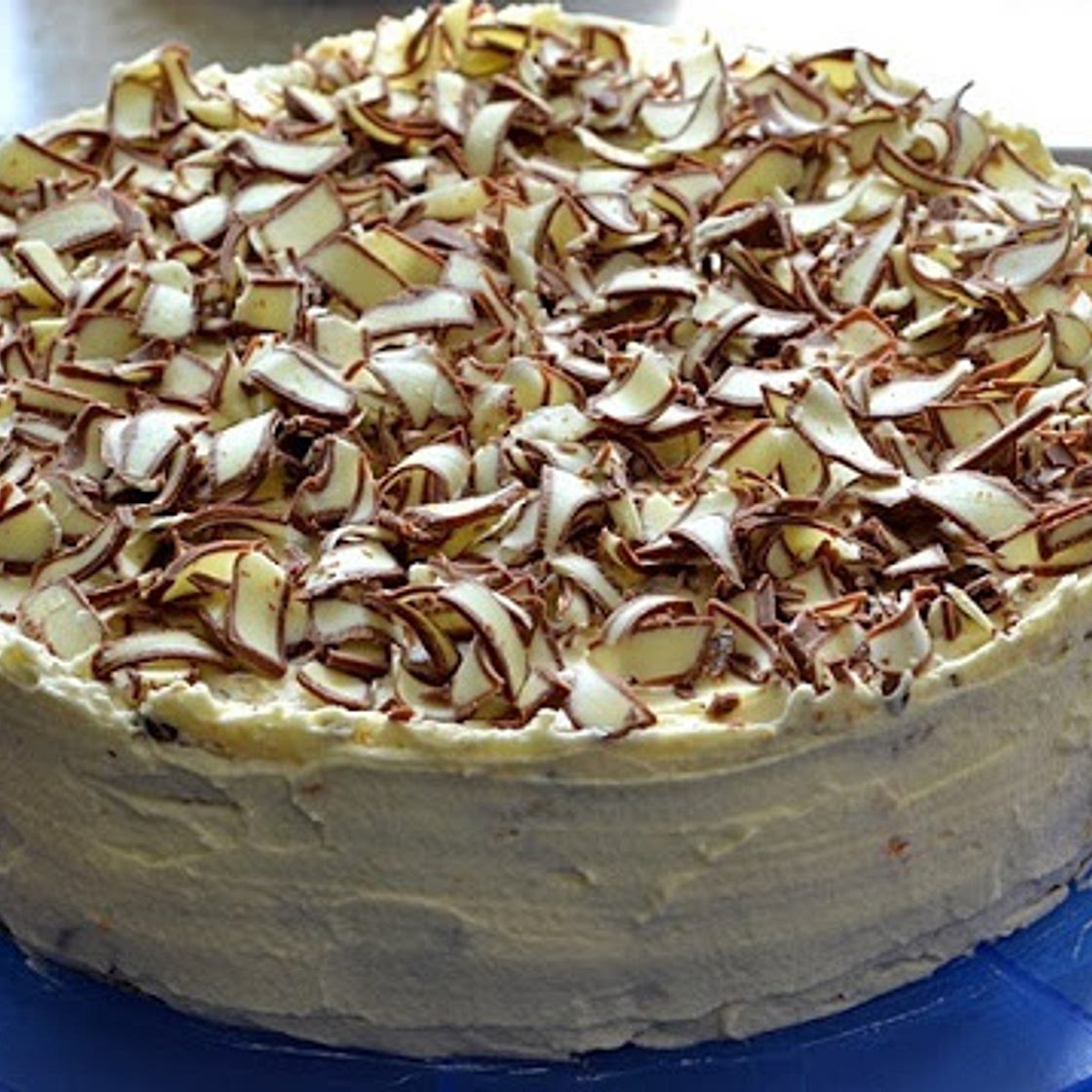 Kinderriegeltorte mit Himbeeren