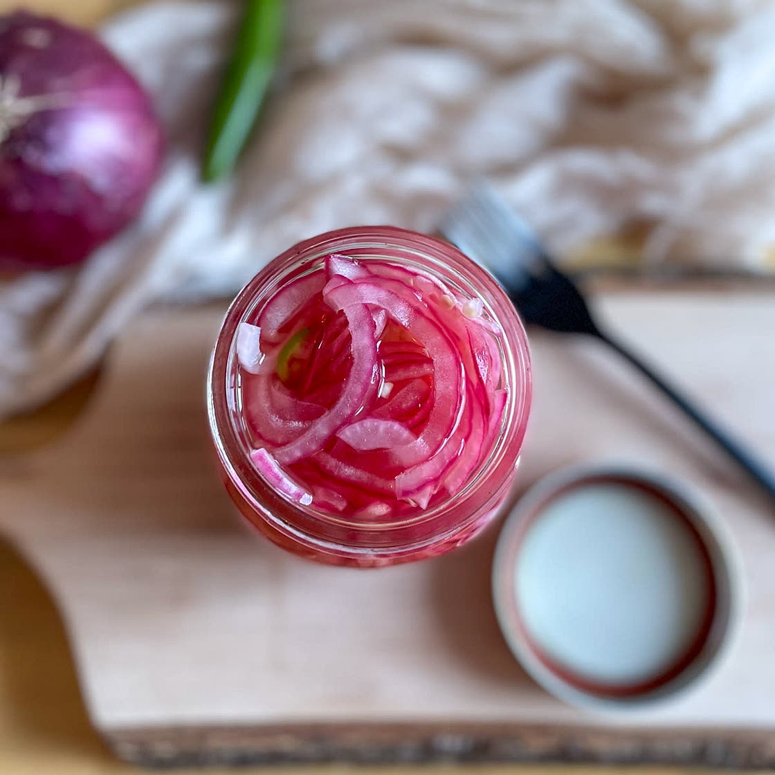 Spicy Pickled Onions