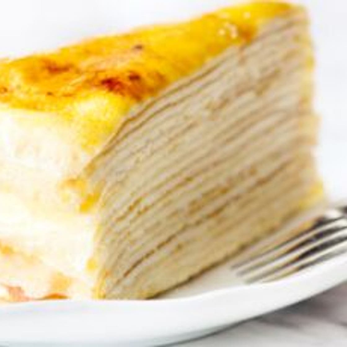 Gâteau de crêpes à la crème pâtissière vanillée