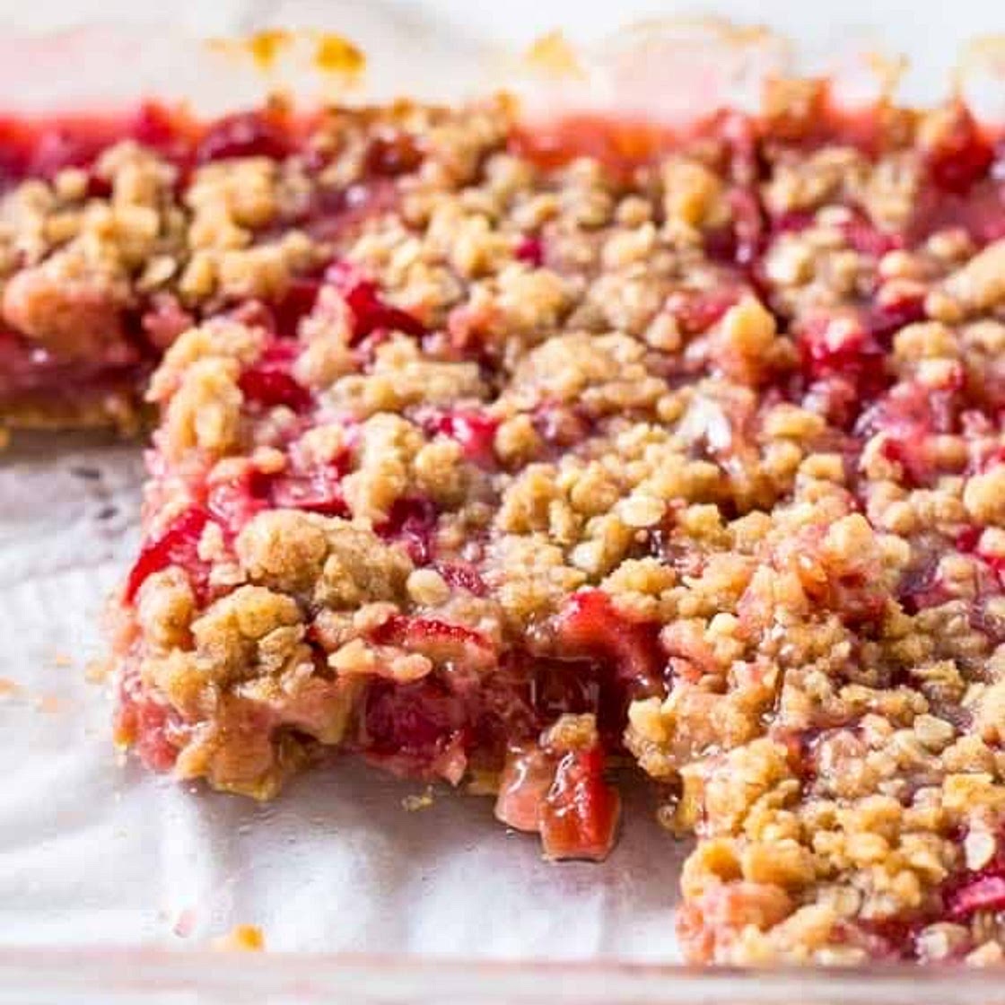 Rhubarb Crisp