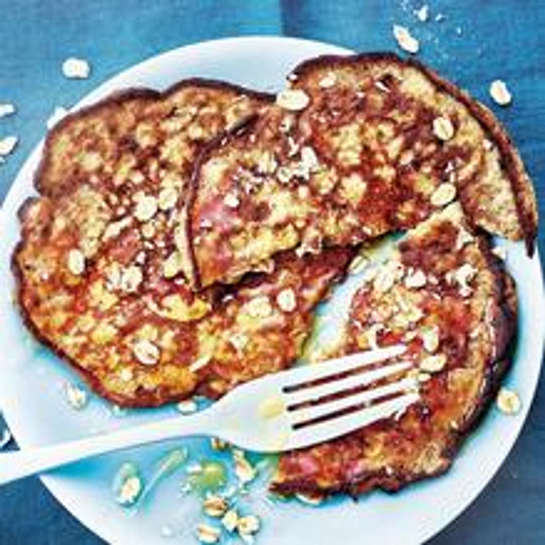 Vegan Oatmeal Banana Pancakes