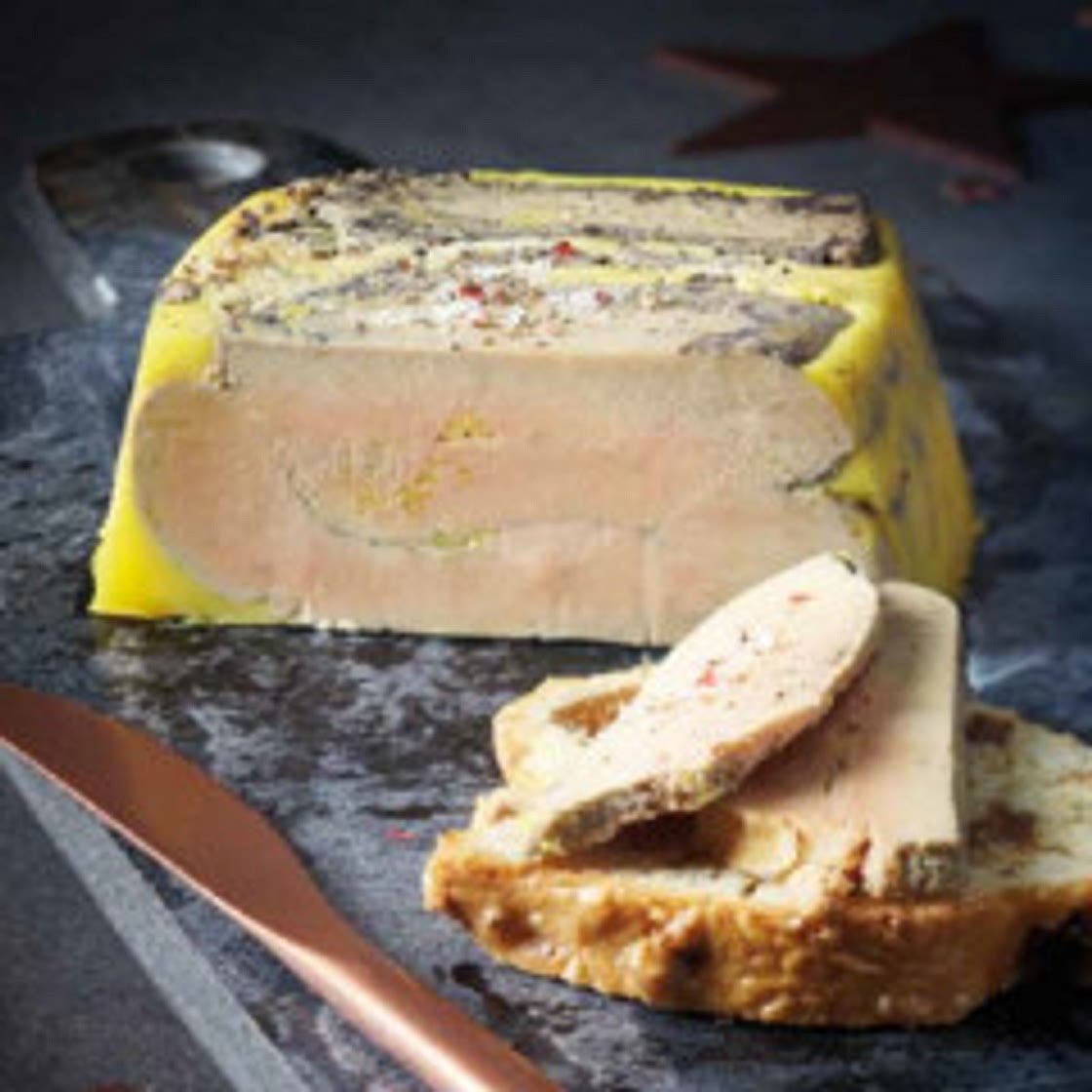 Foie gras au magret fumé, confiture d'oignons | Tupperware