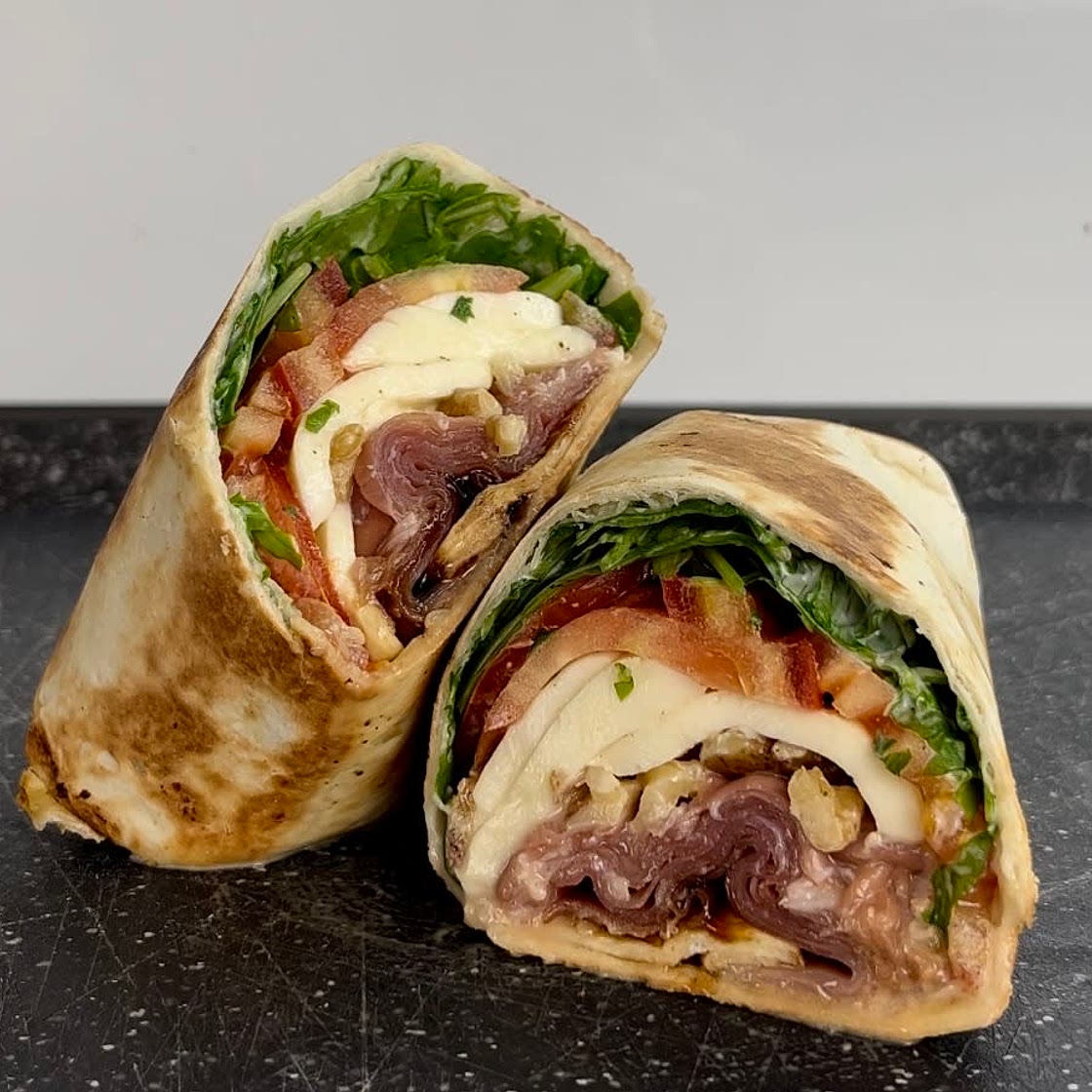 Prosciutto mozzarella wrap