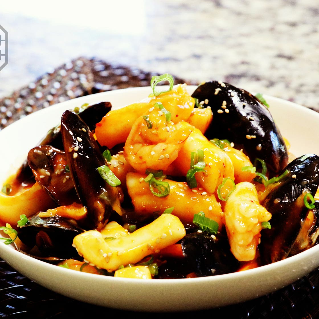 Seafood TteokBokkI  (해물 떡볶이, HaeMul TteokBokkI) | Aeri's Kitchen