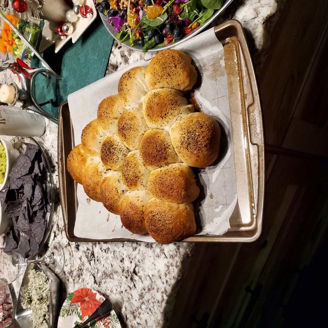 Christmas Tree Pull Apart Bread