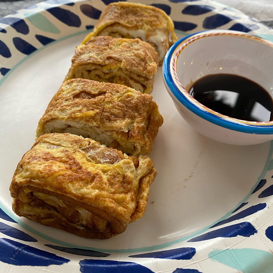 Tamagoyaki (Japanese Rolled Omelette)