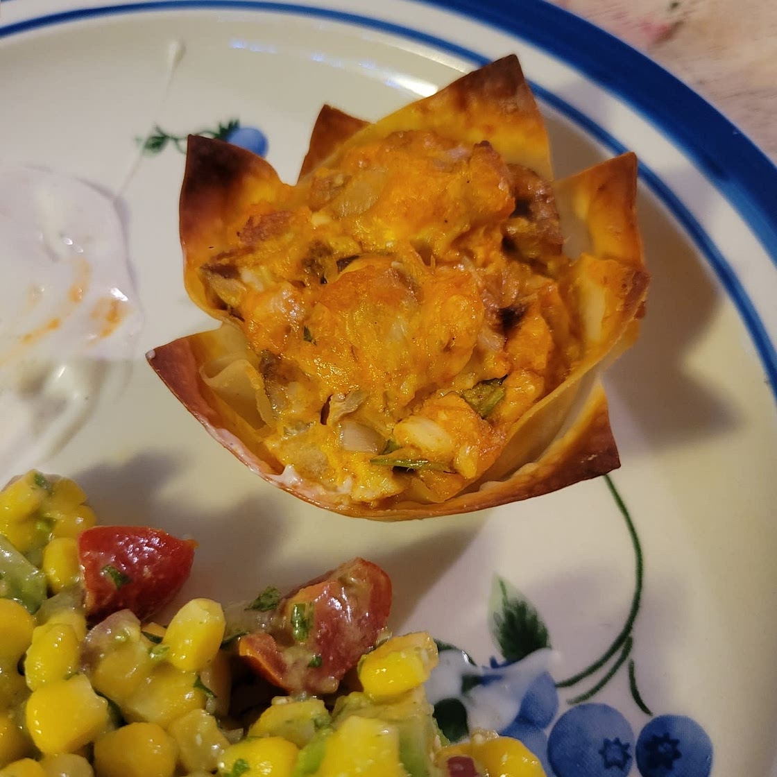 Buffalo Chicken Dip Wonton Cups