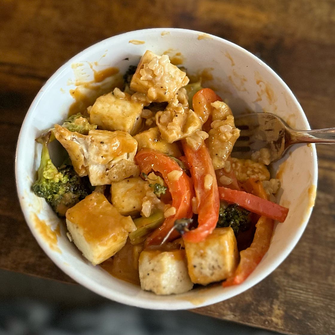 Spicy Peanut Tofu Bowls