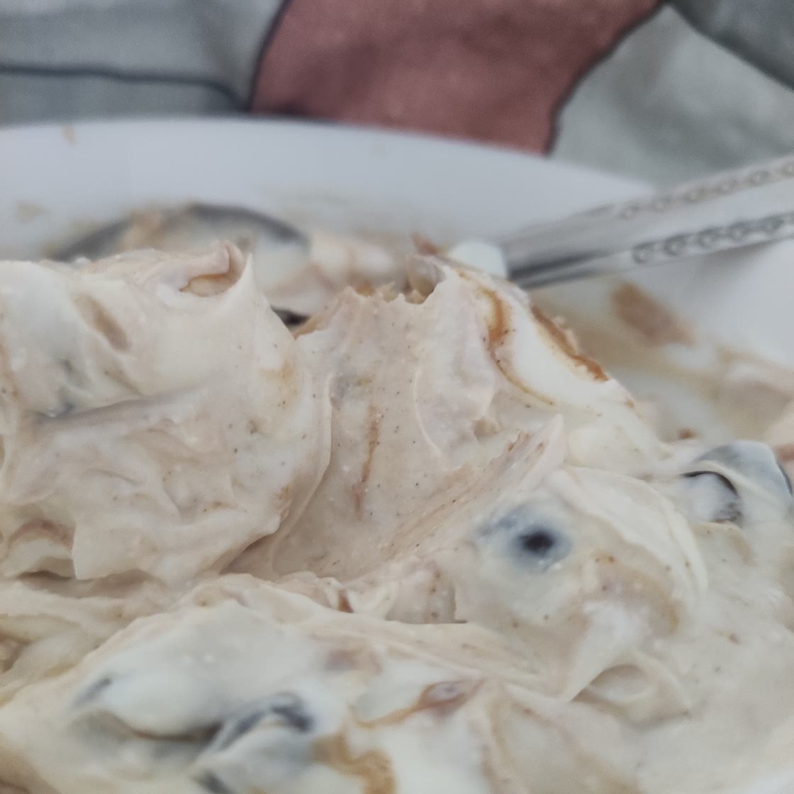 Magerquark mit Mandelmus und Banane