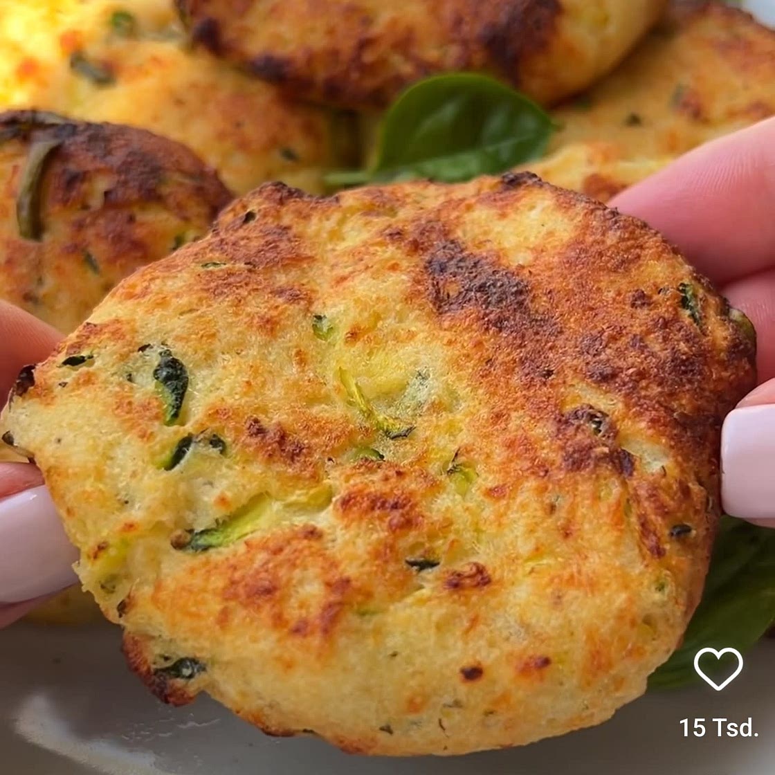 Moms Zucchini Fritters