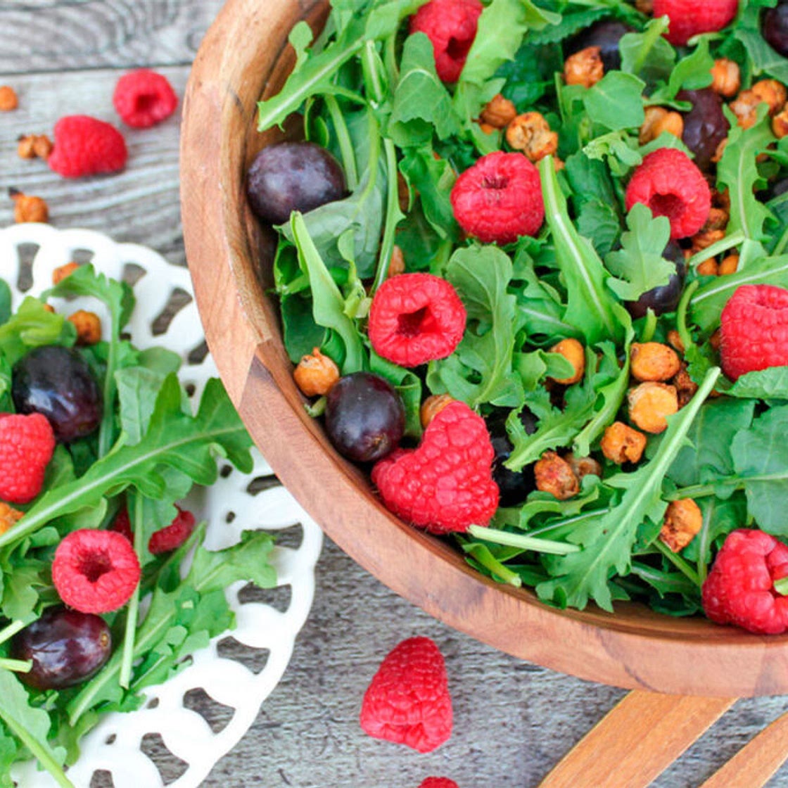 Green Salad with Raspberries and Roasted Chickpeas