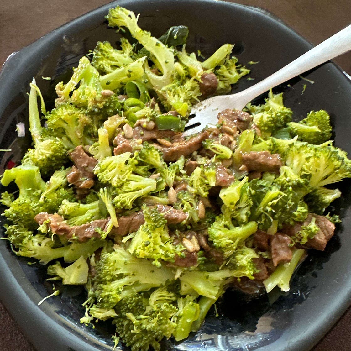 Instant Pot Beef and Broccoli: Whole30, Paleo and 30 Minutes!