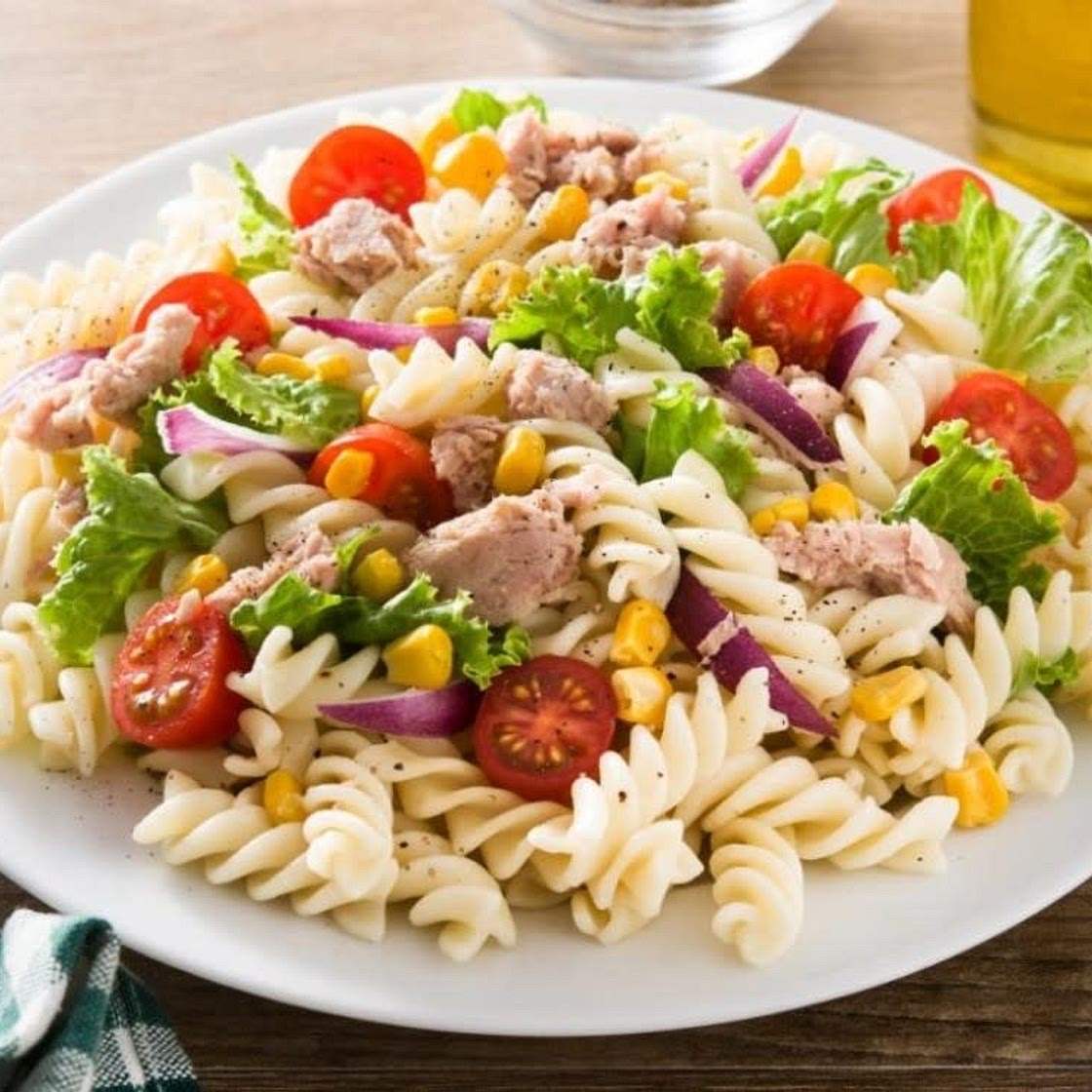 Ensalada de pasta con pollo