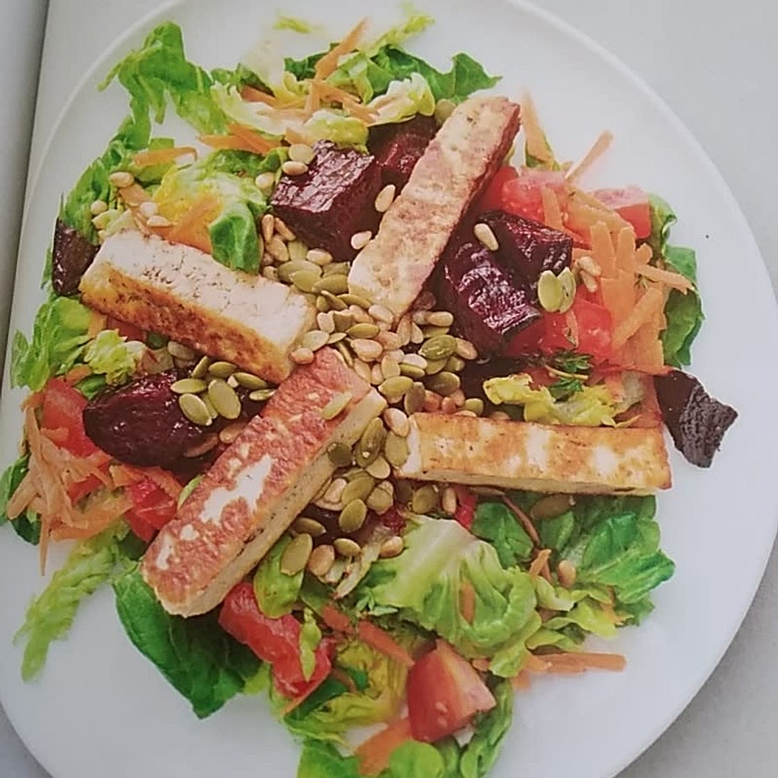 Beetroot & Haloumi Salad