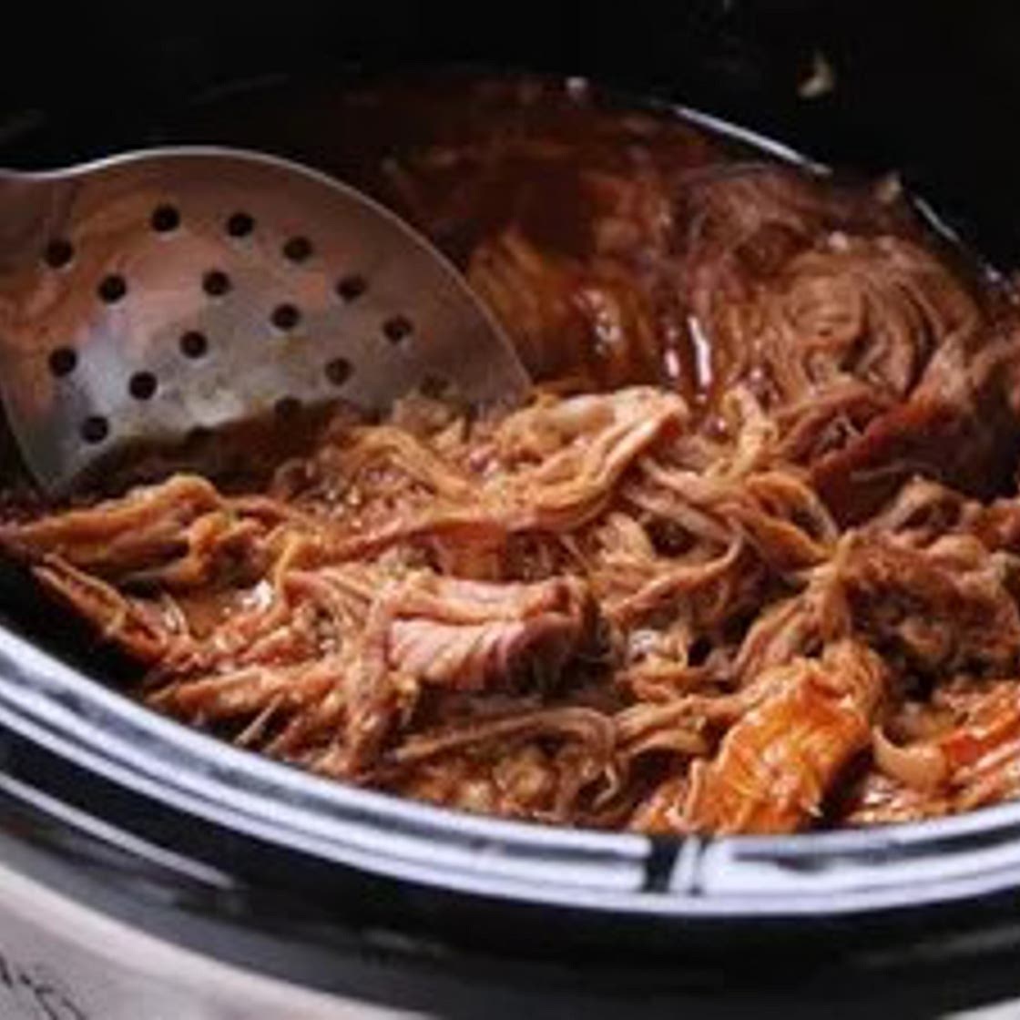 Porc effiloché au vadouvan et sa sauce