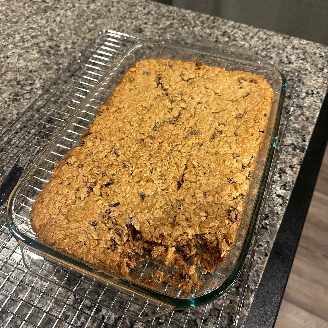 Vanishing Oatmeal Raisin Cookies Recipe | Quaker Oats