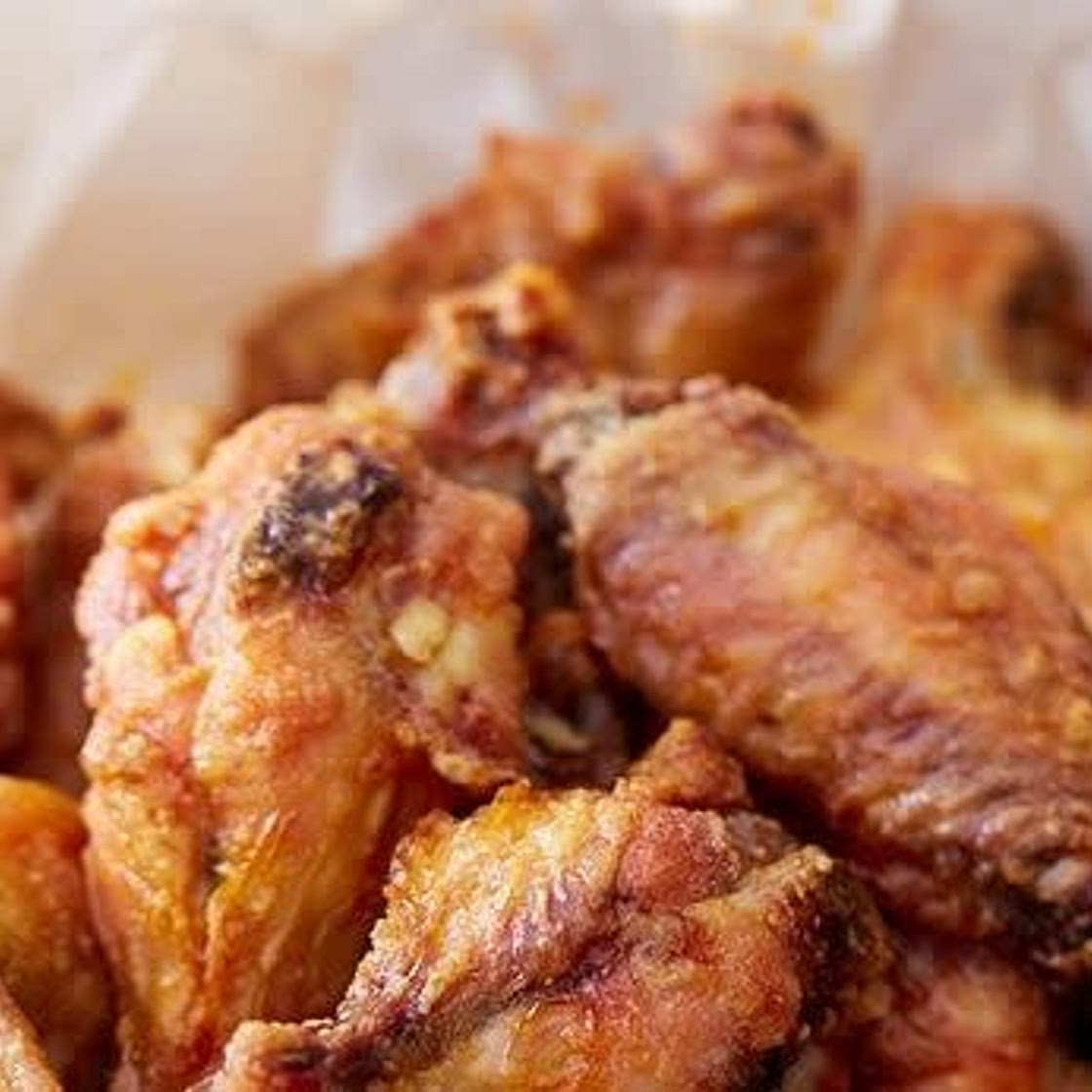 Extra Crispy Baked Chicken Wings
